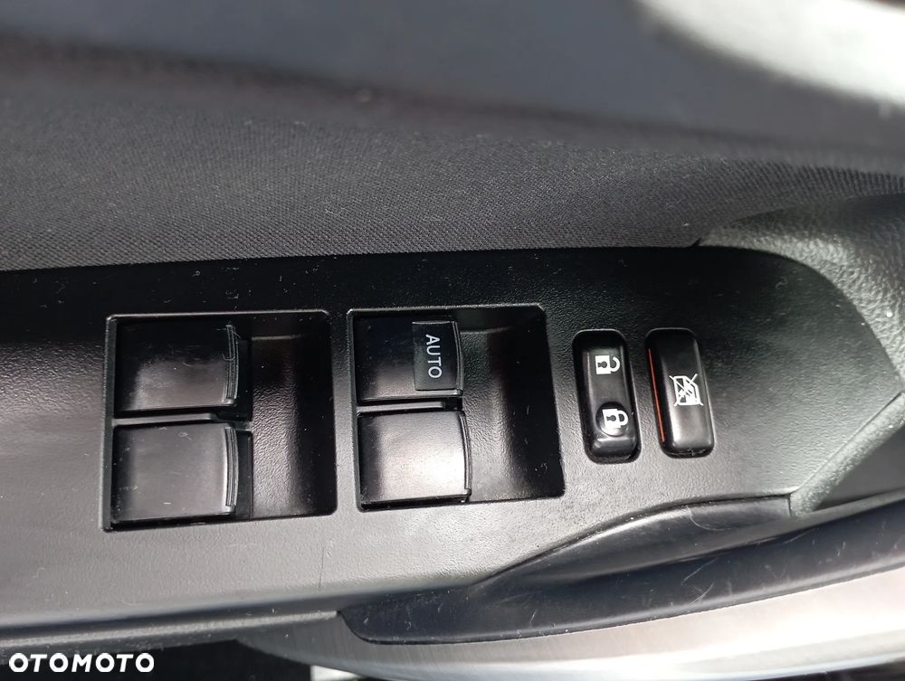 Toyota Auris 1.6 Dynamic - 20