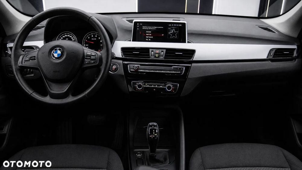 BMW X1 sDrive18i - 6