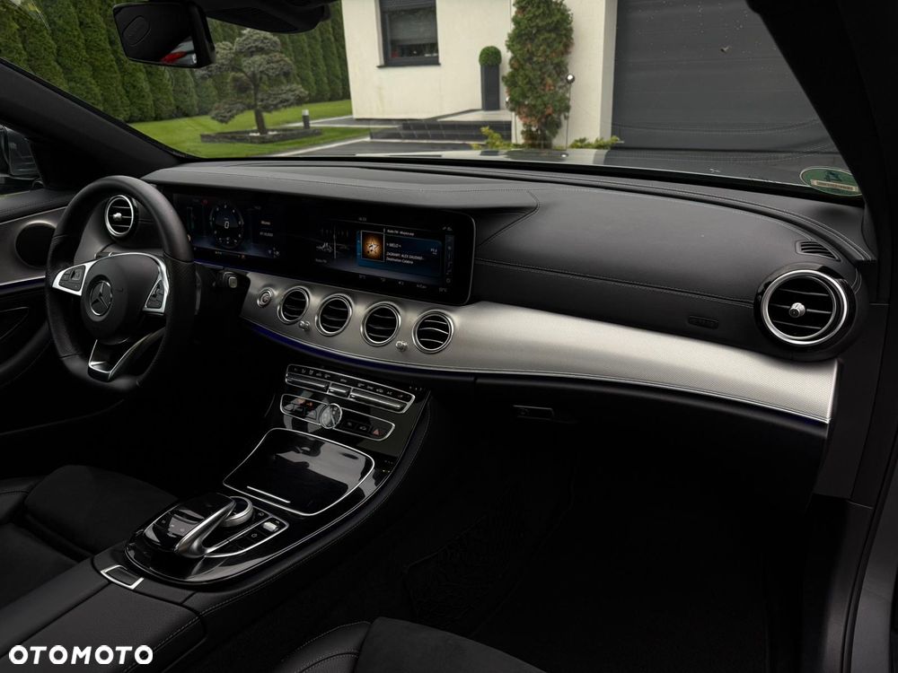 Mercedes-Benz Klasa E 220 d 9G-TRONIC - 17