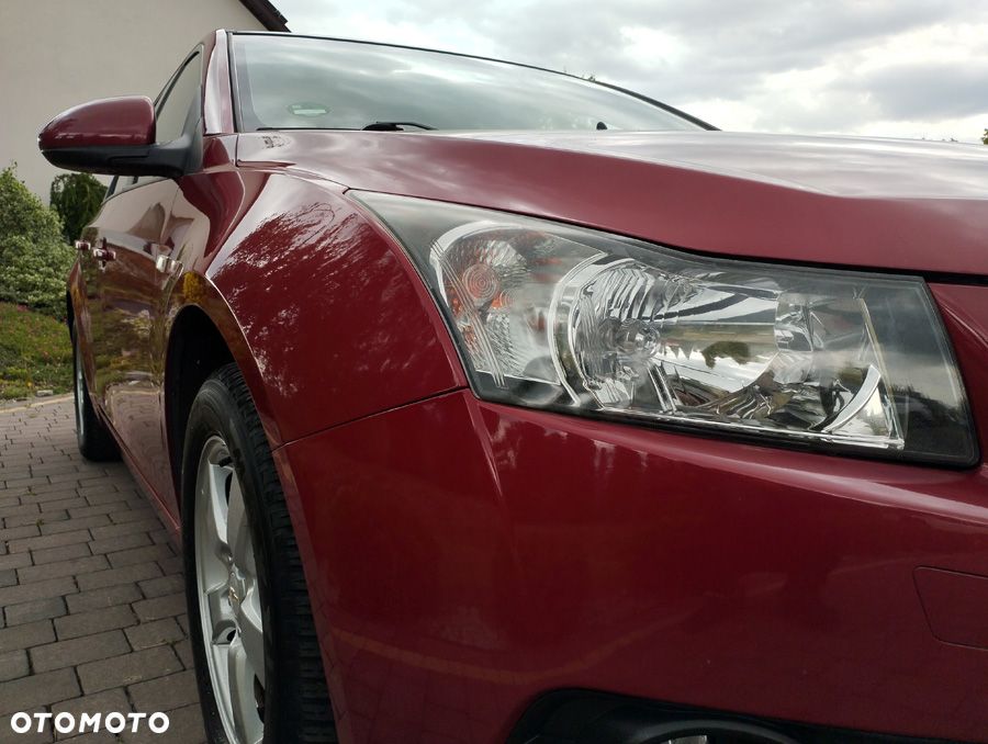 Chevrolet Cruze 1.8 LT - 14