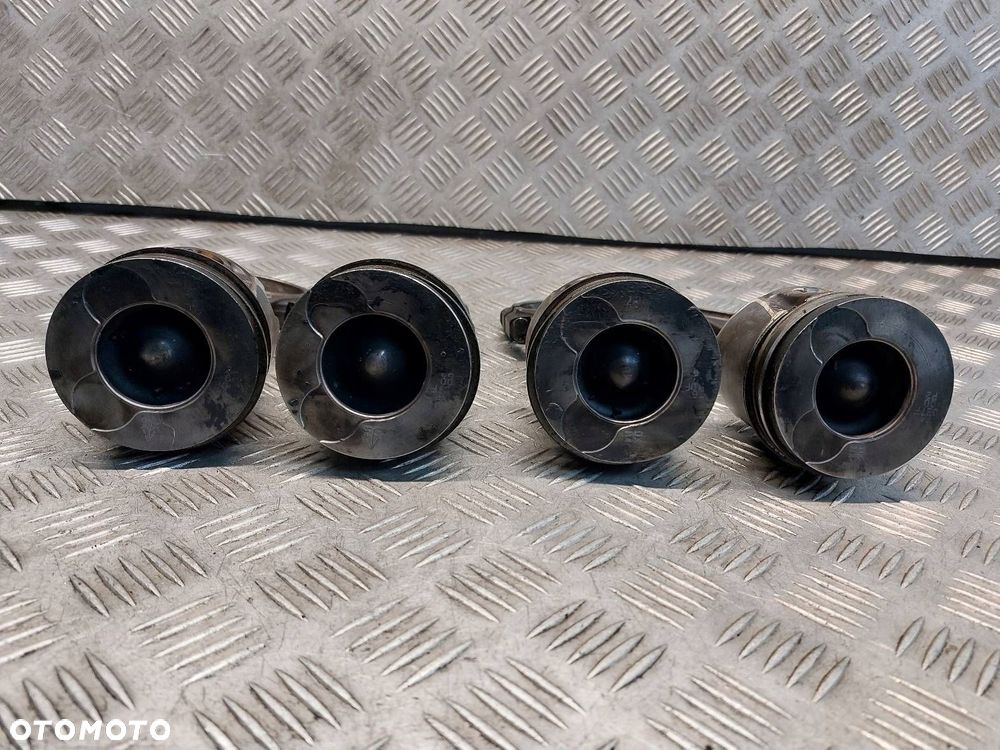 TŁOK + KORBOWÓD KOMPLET 4SZT VOLVO C30 I 2.0 HDI 085190+ HS2RI - 4