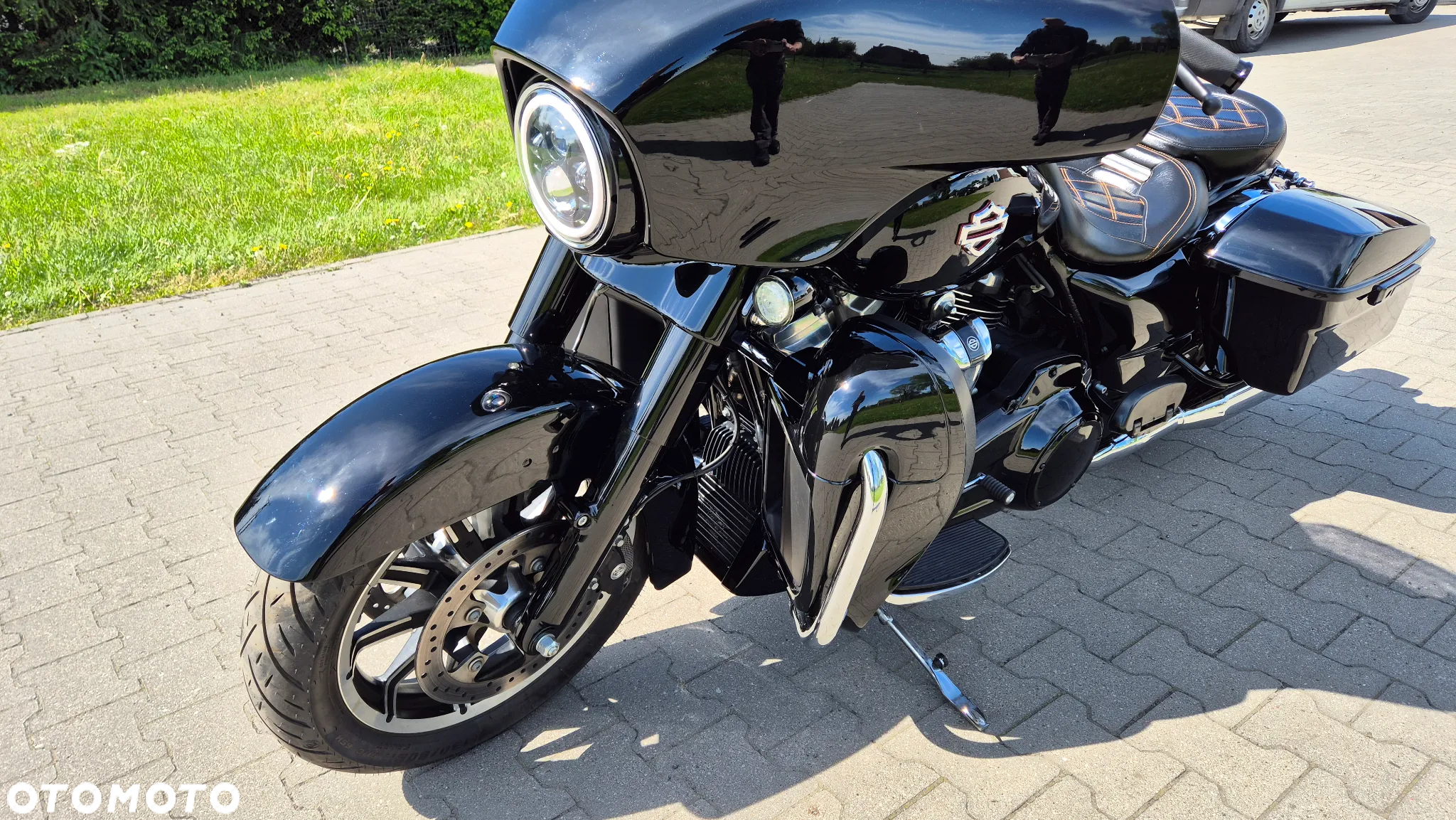 Harley-Davidson FLH Electra Glide - 15