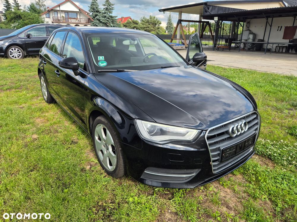 Audi A3 Sportback 1.6 TDI Attraction - 18