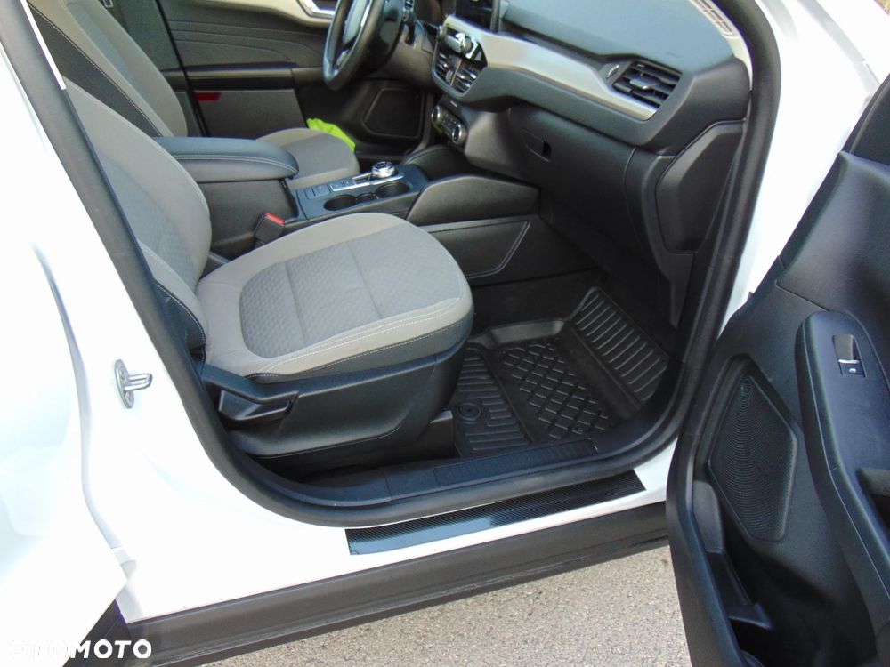 Ford Escape - 11