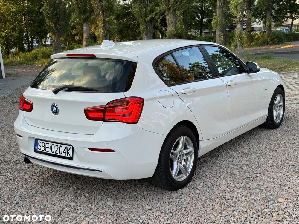 BMW Seria 1 118i Sport Line - 33