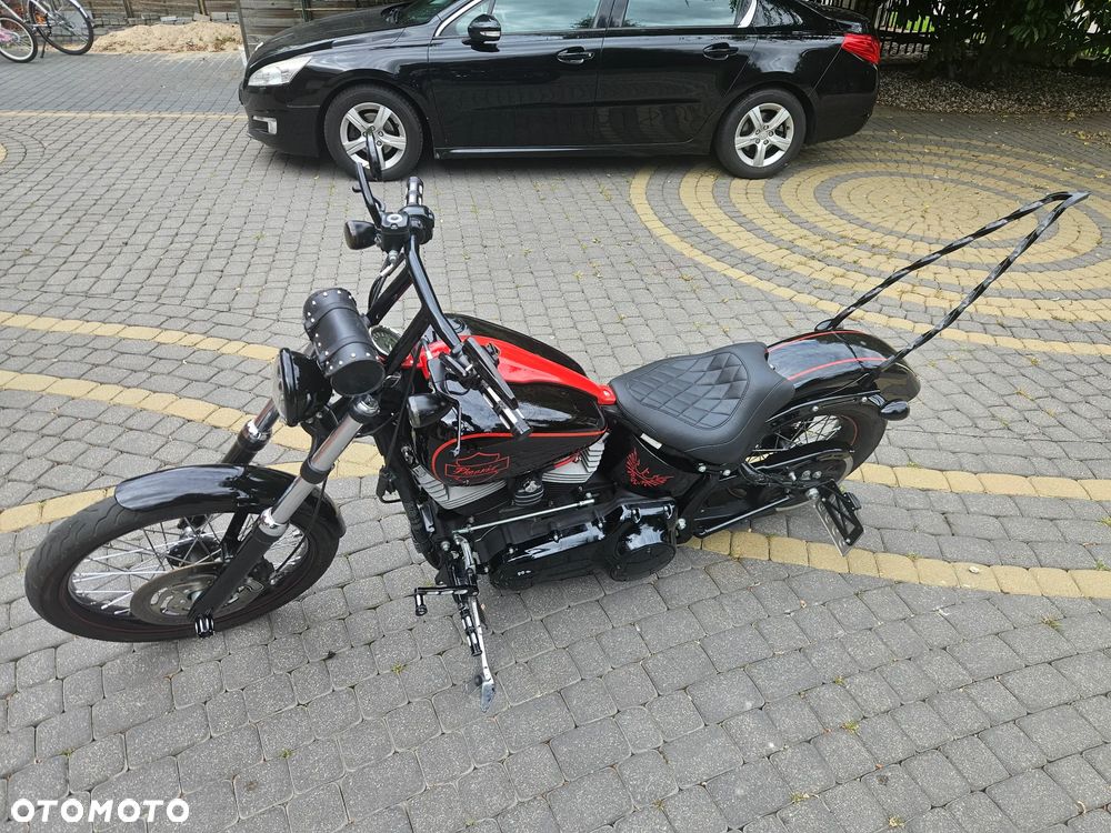 Harley-Davidson Softail Blackline - 4
