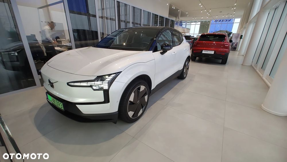 Volvo EX30 69kWh Single Motor Long Range Ultra - 3