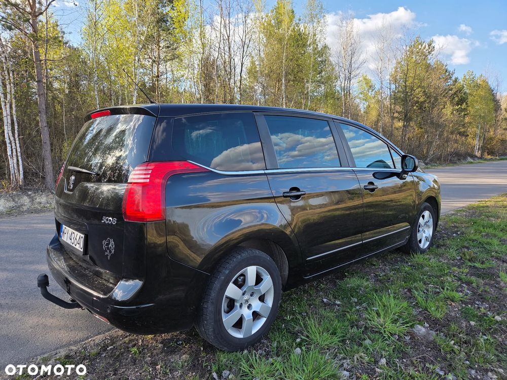 Peugeot 5008 1.6 THP Active 7os - 5