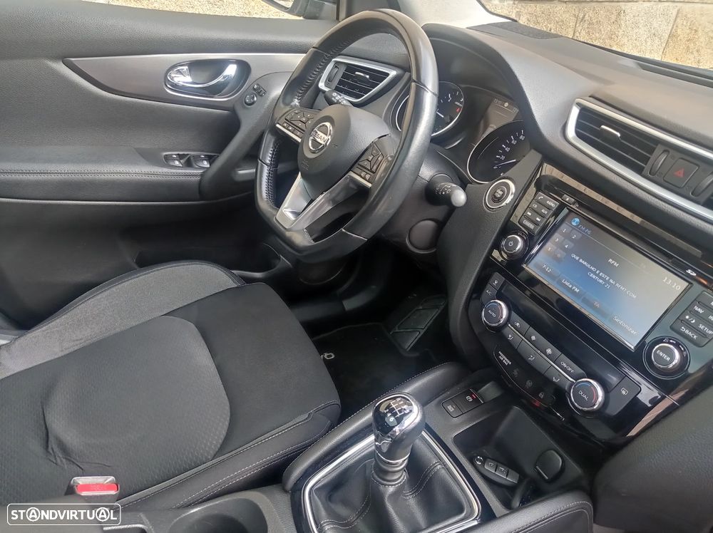 Nissan Qashqai 1.5 dCi N-Connecta - 11