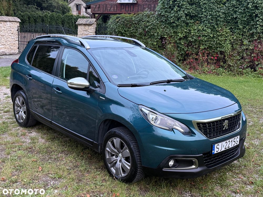 Peugeot 2008 1.2 Pure Tech Style - 4