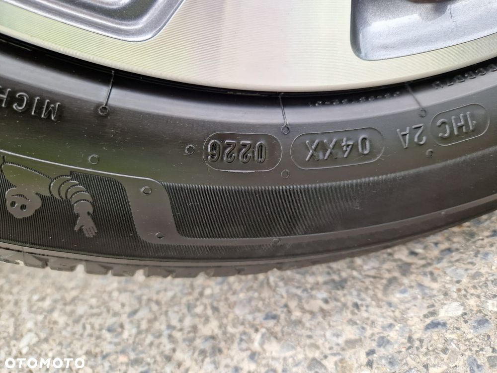 Kia Stonic - 36