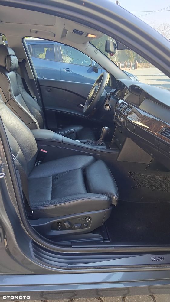 BMW Seria 5 - 13