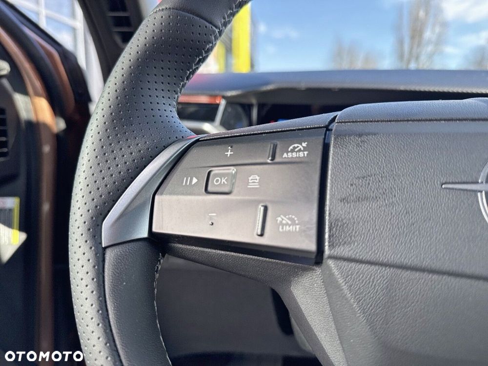 Opel Grandland - 15