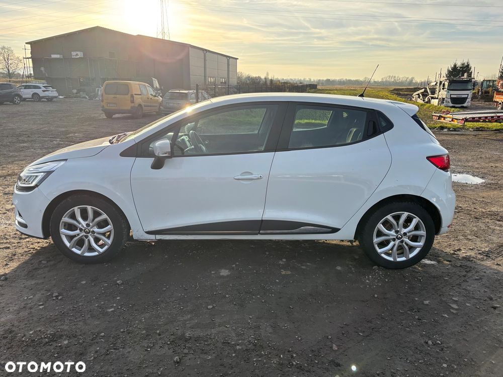 Renault Clio (Energy) dCi 90 EDC Bose Edition - 4