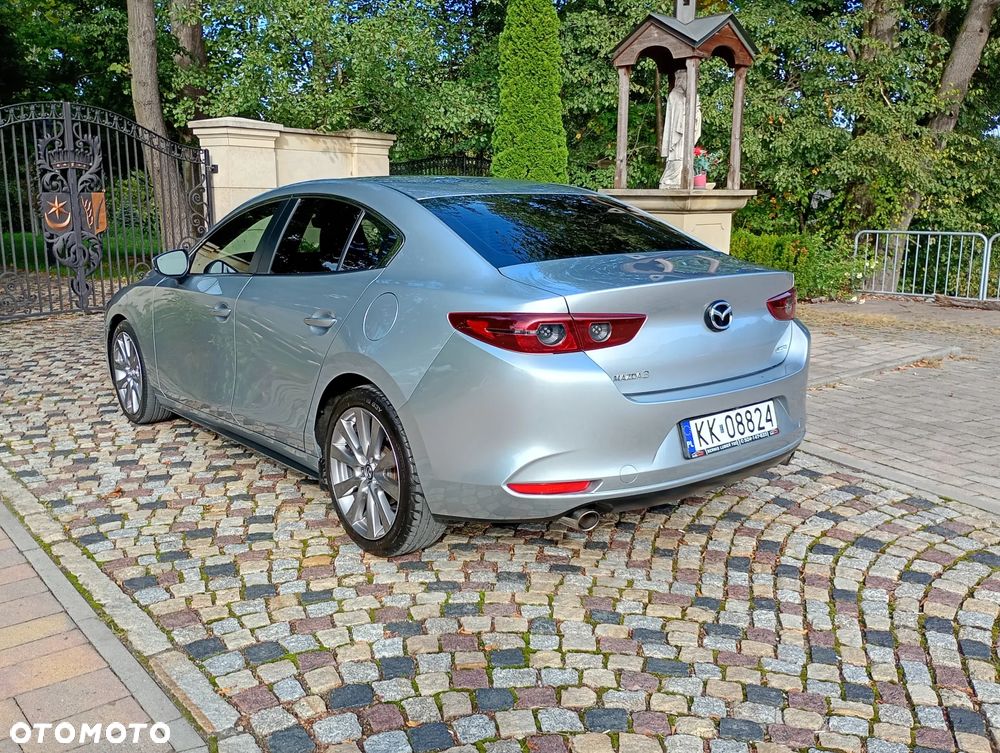 Mazda 3 - 8