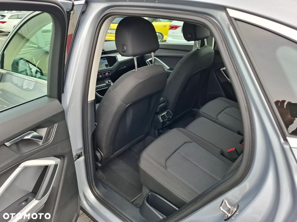 Audi Q3 Sportback 35 TFSI mHEV S tronic - 11