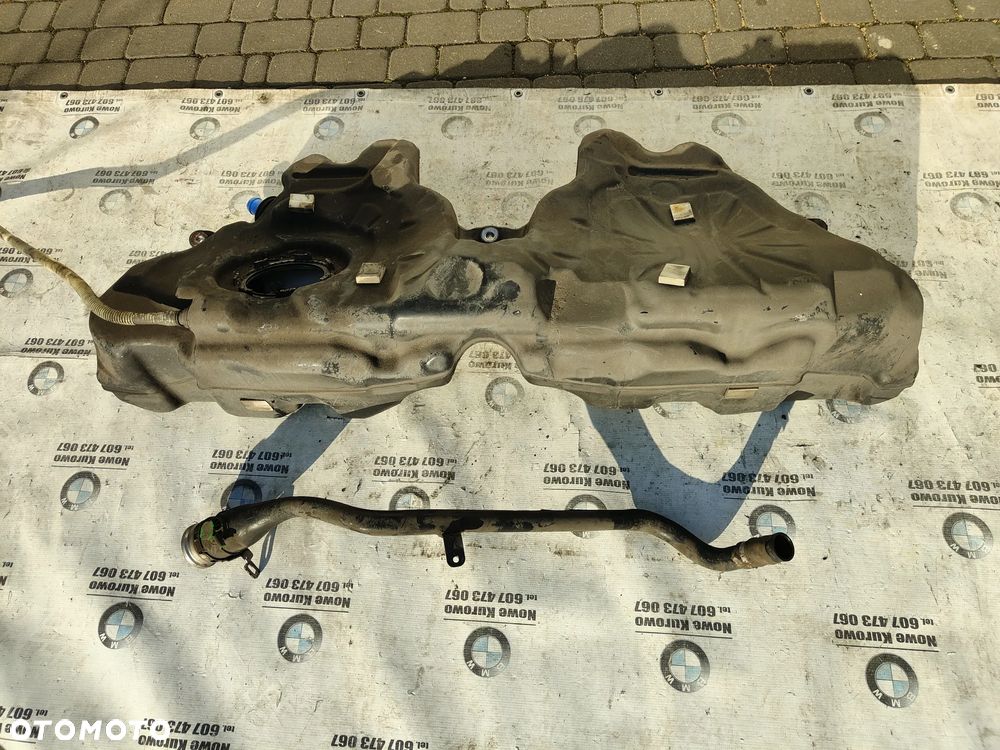 BMW F10 F11 2.0d 3.0d Zbiornik paliwa Bak - 3