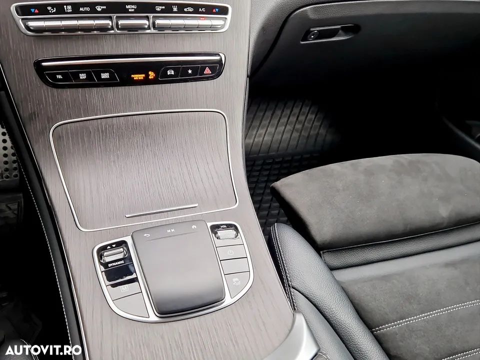 Mercedes-Benz GLC 300 e 4MATIC - 18