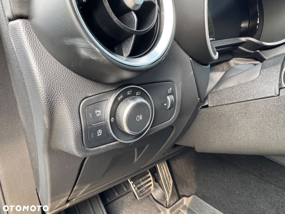 Alfa Romeo Stelvio 2.0 Turbo Intensa Q4 - 21