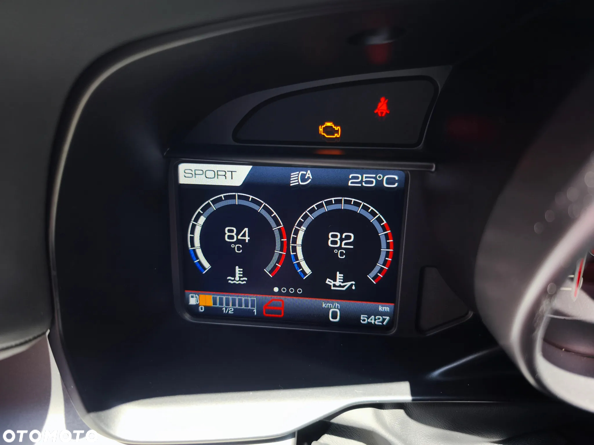 Ferrari F8 Tributo - 25