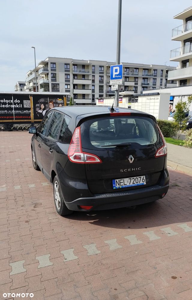 Renault Scenic 1.6 16V 110 TomTom Edition - 3