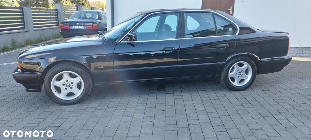BMW Seria 5 - 32
