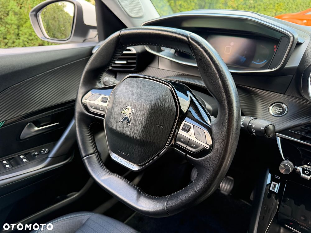 Peugeot 2008 BlueHDi 110 Allure - 34