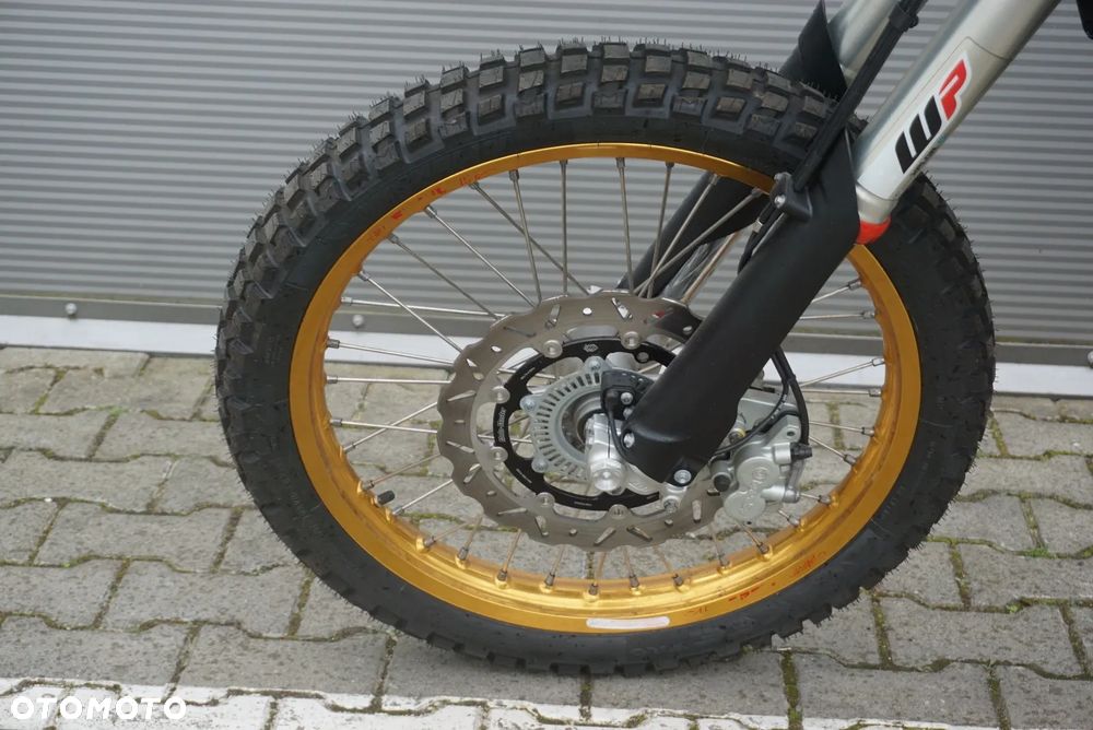 Husqvarna 701 - 15