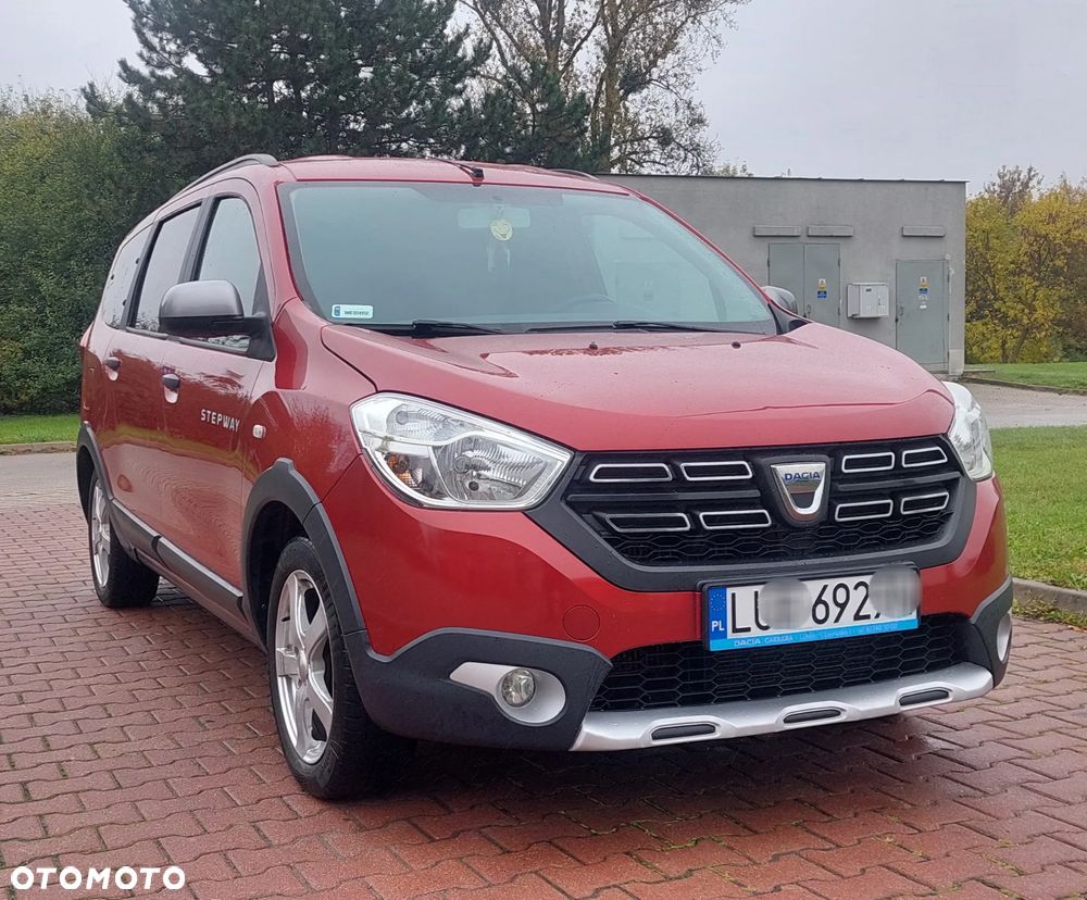 Dacia Lodgy 1.3 TCe Stepway S&S - 1