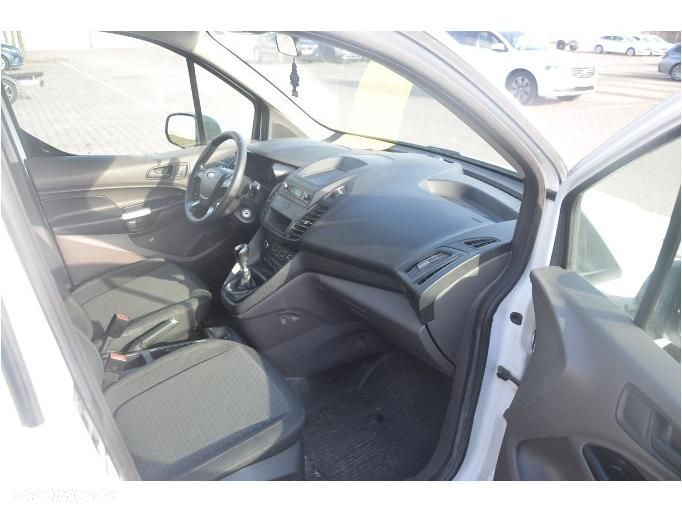 Ford Transit Connect - 18