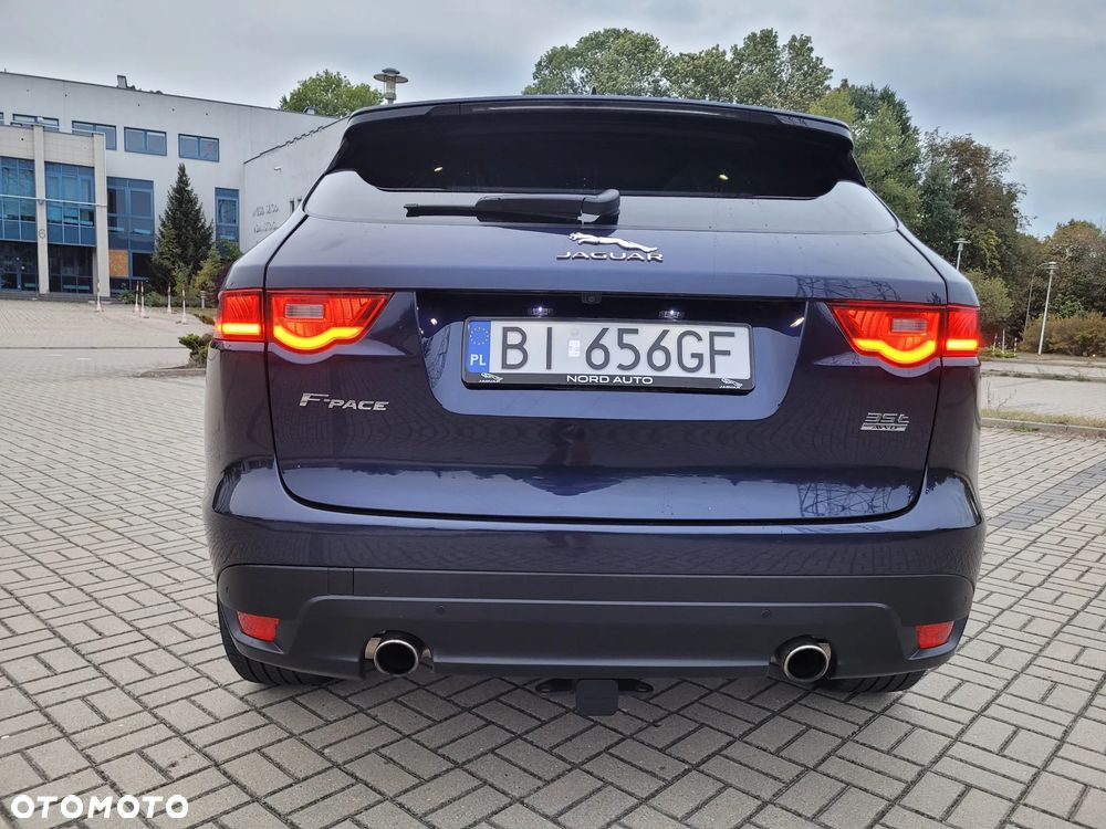 Jaguar F-Pace 3.0 V6 AWD R-Sport - 8