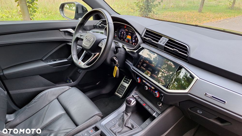 Audi Q3 45 TFSIe S tronic S line - 19