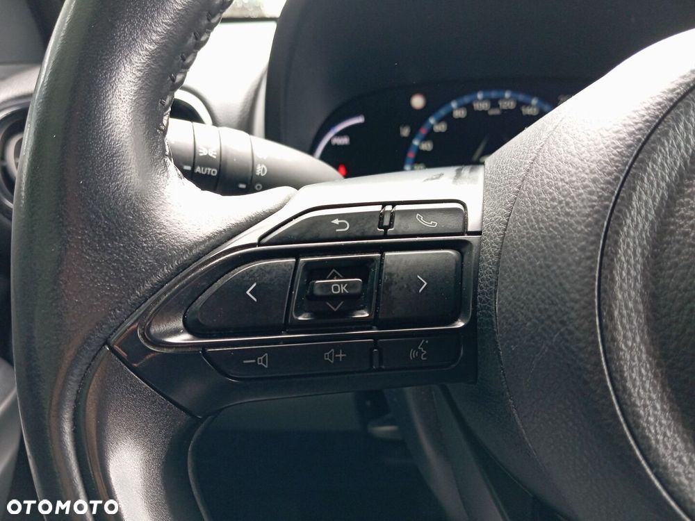 Toyota Yaris Cross Hybrid 1.5 Adventure - 15