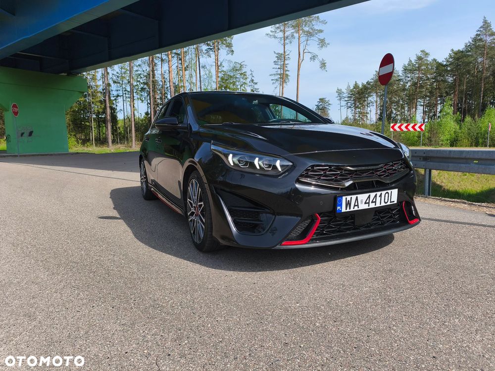 Kia Ceed 1.6 T-GDI GT DCT - 24