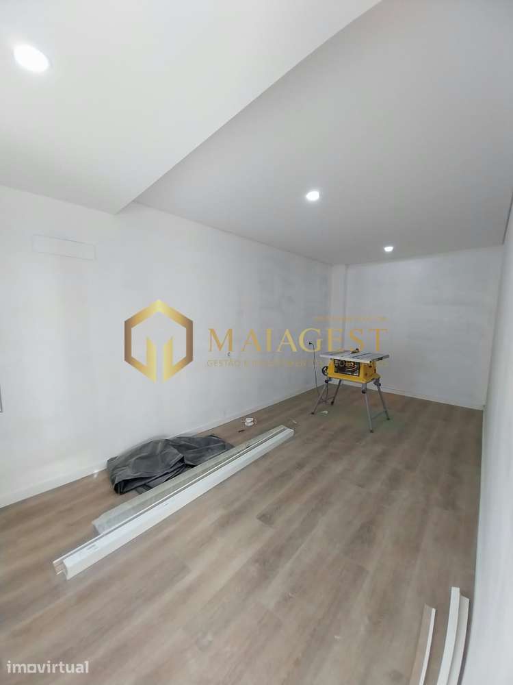 Moradia T3 totalmente renovada em Vilar do Paraíso - Grande imagem: 4/11