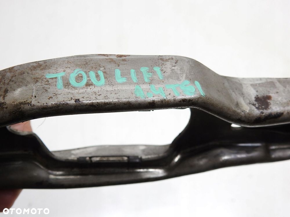 ŁAPA SPRZĘGŁA VW TOURAN 1.4 TSI - 6
