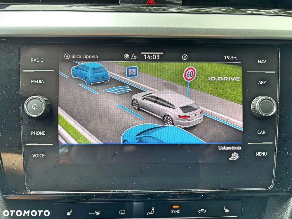 Volkswagen Arteon 2.0 TDI R-Line DSG - 14