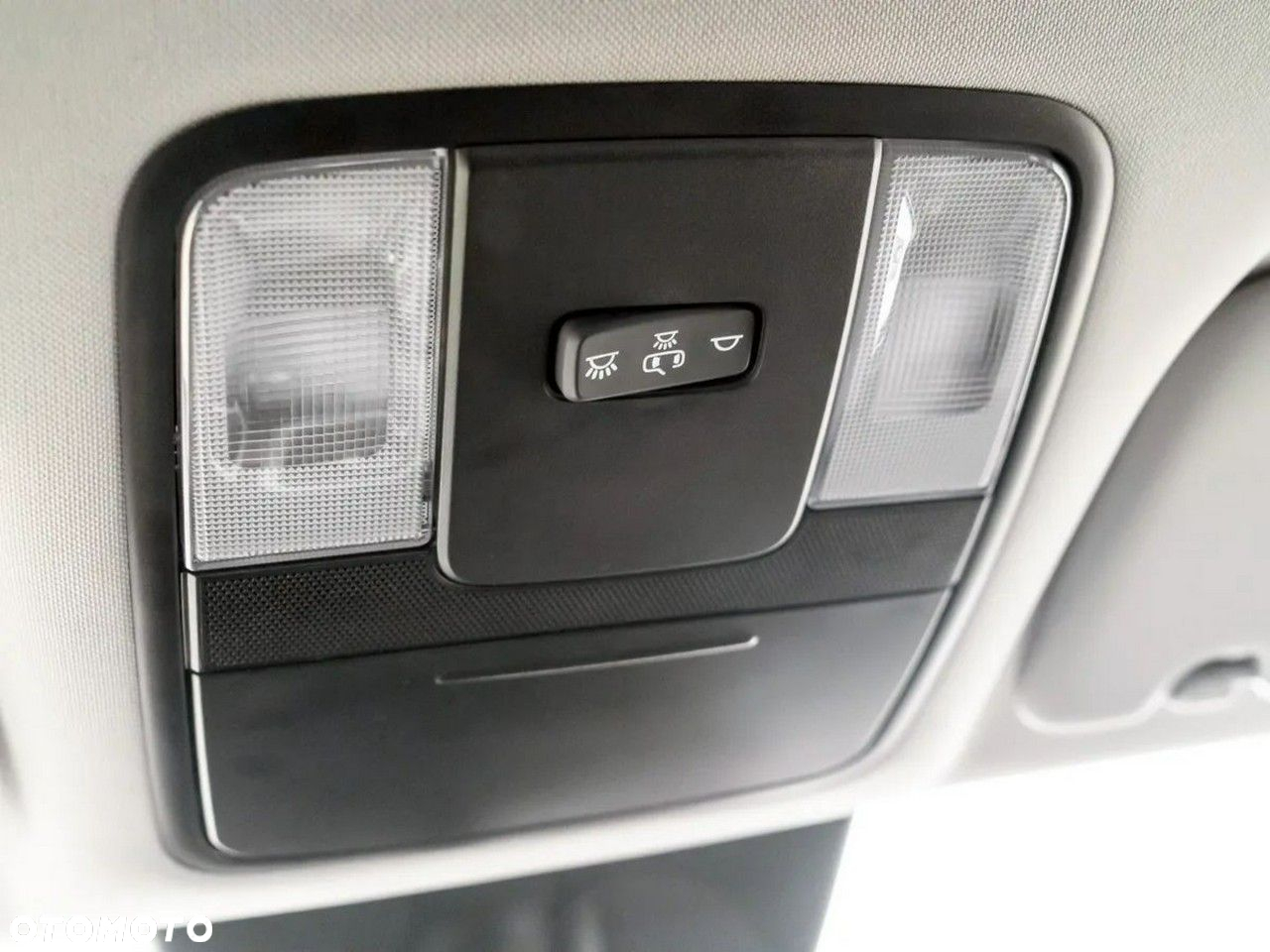Kia XCeed 1.5 T-GDI M - 28