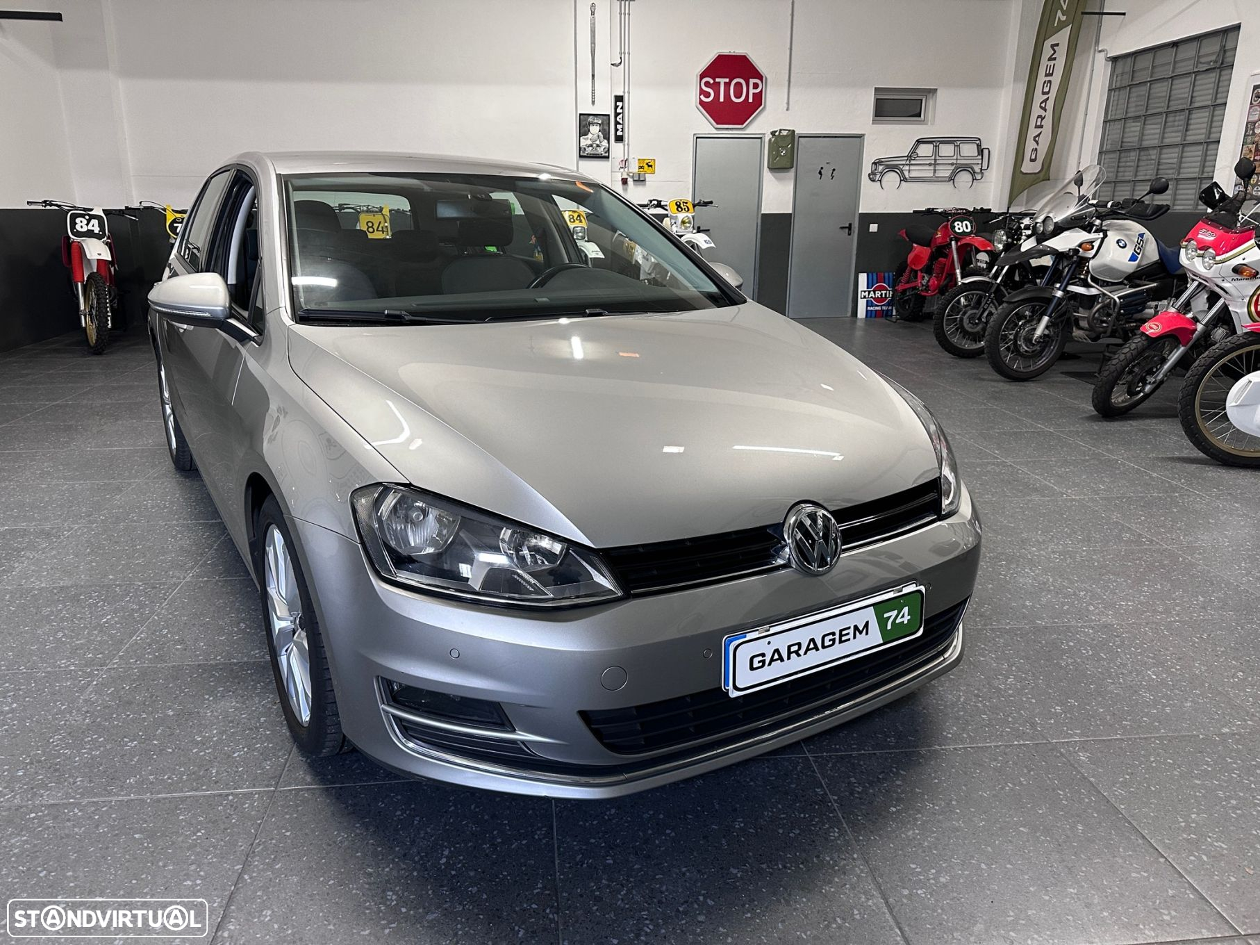 VW Golf 1.6 TDi Highline - 25