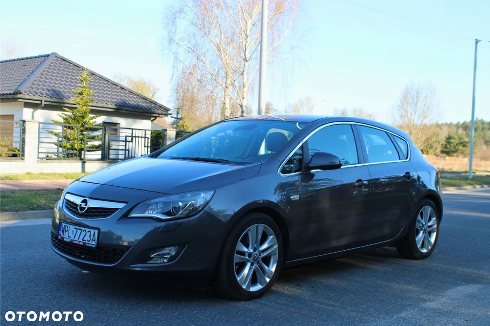Opel Astra 1.7 CDTI DPF Cosmo - 5