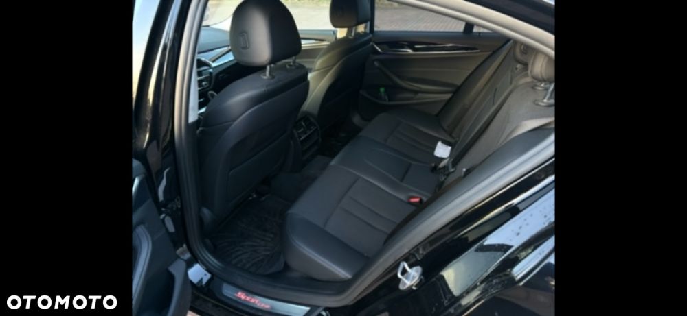 BMW Seria 5 520d Sport Line sport - 10