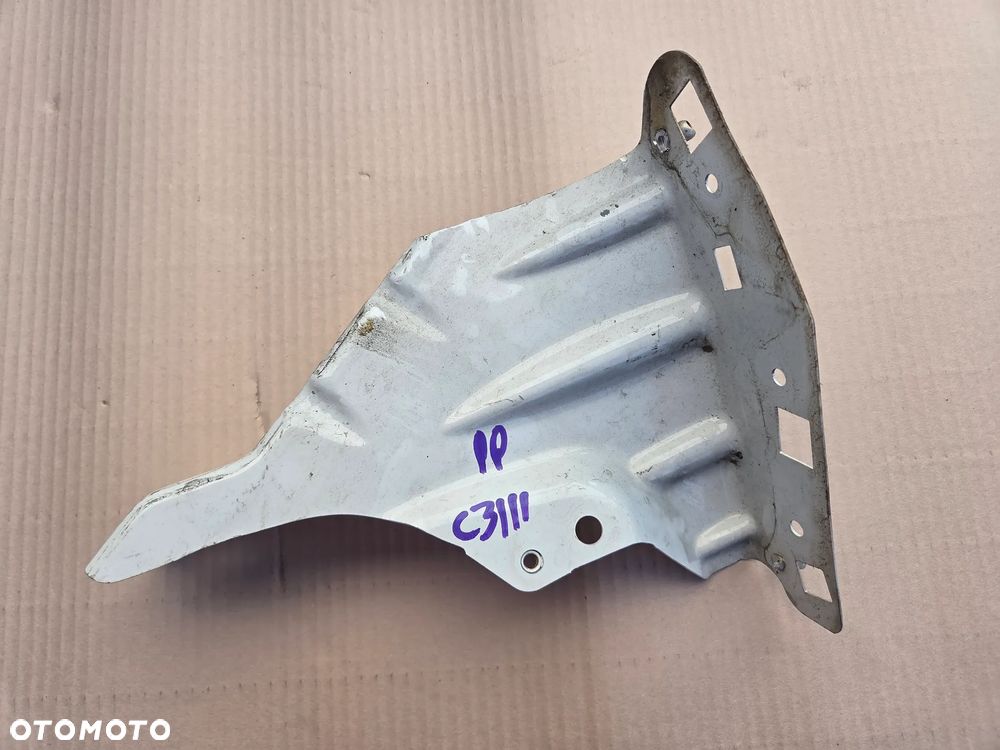 Mocowanie wspornik błotnika prawy przód Citroen C3 III - 1