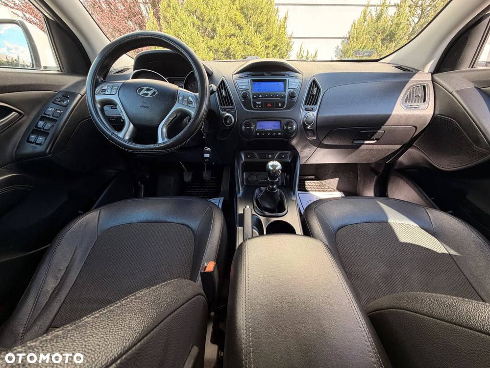 Hyundai ix35 1.6 GDI Premium 2WD - 19