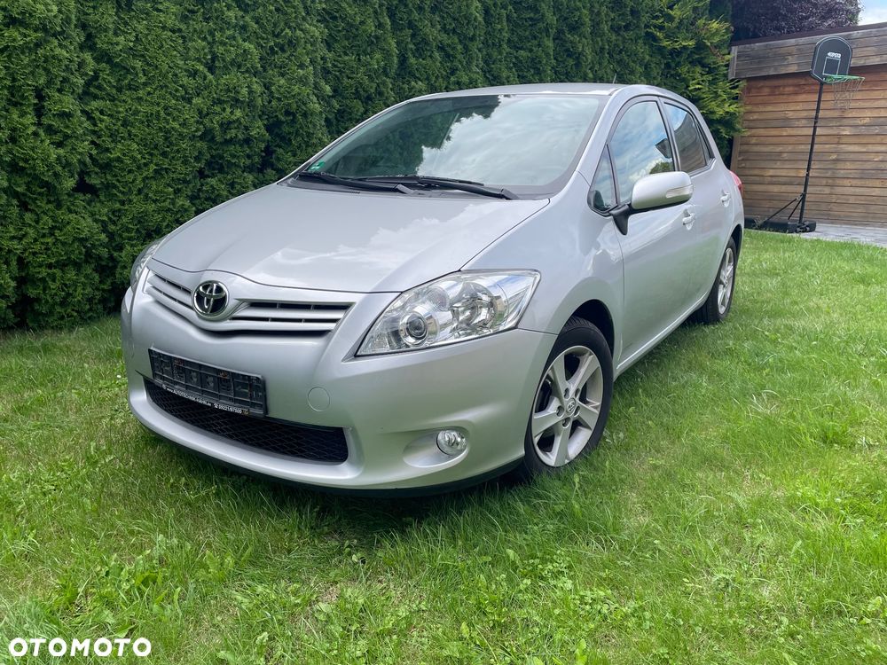 Toyota Auris 1.6 Active - 2