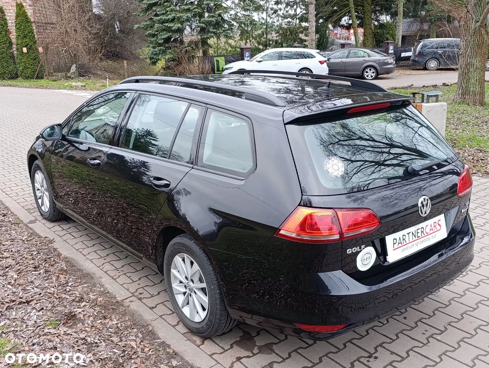 Volkswagen Golf 1.6 TDI Comfortline - 7