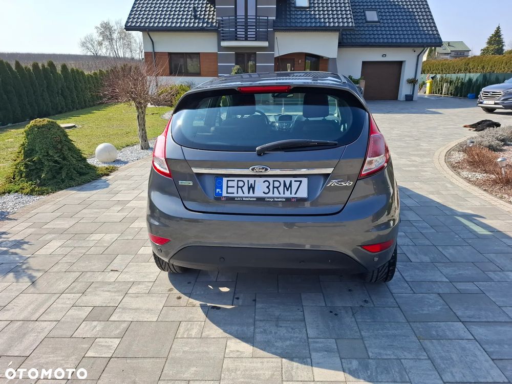 Ford Fiesta 1.0 EcoBoost Titanium - 11