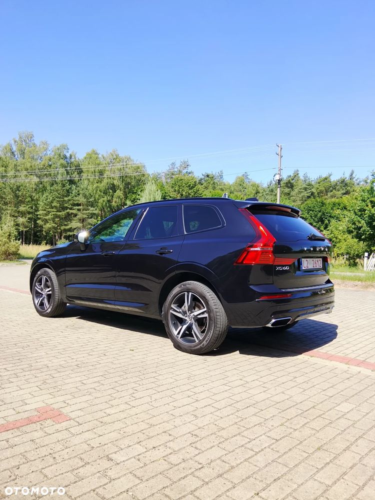 Volvo XC 60 T5 AWD R-Design - 5