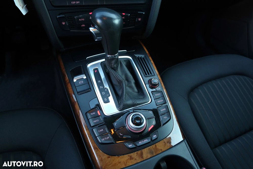 Audi A4 1.8 TFSI Multitronic Attraction - 13