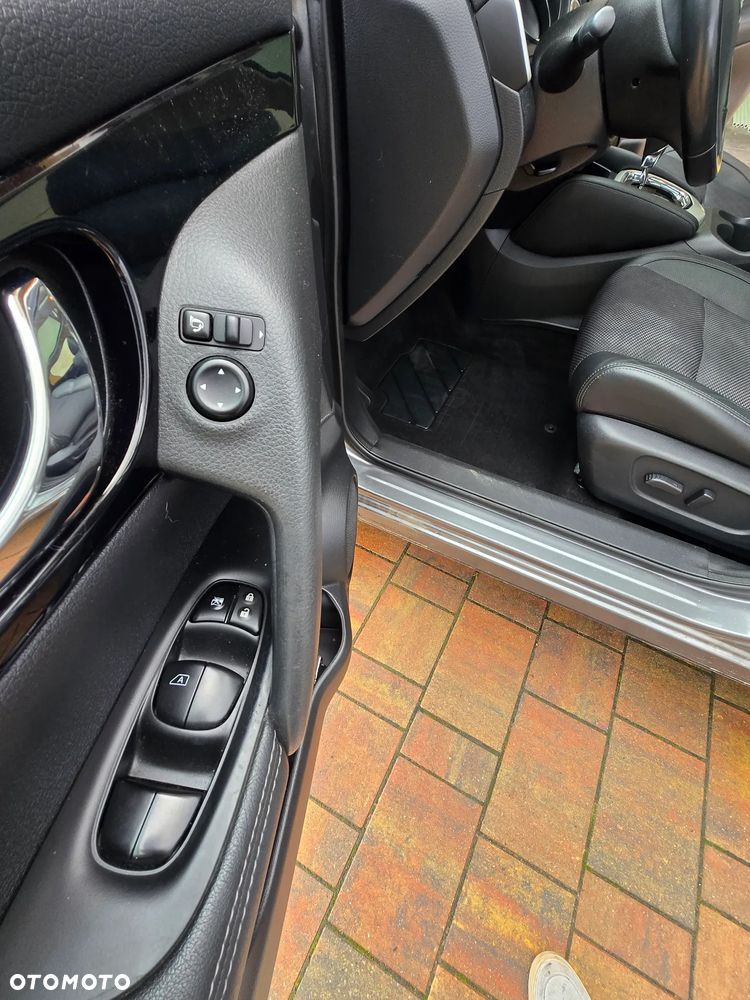Nissan Qashqai - 17