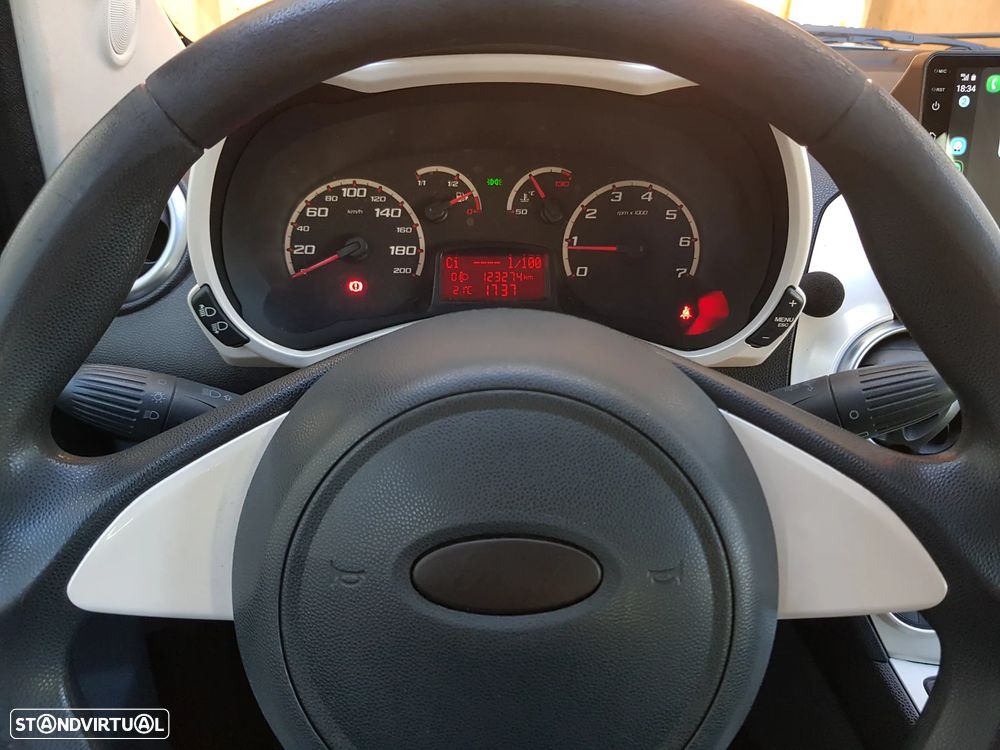 Ford KA 1.2 Titanium - 28
